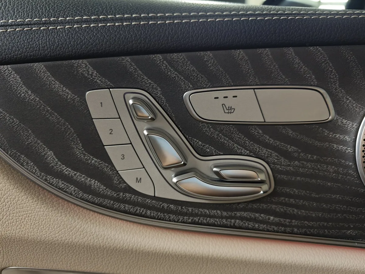 Mercedes-Benz E-Класс E 200 4MATIC G-TRONIC (184 л.с.) Sport Красный в АВИЛОН. Слайд №22