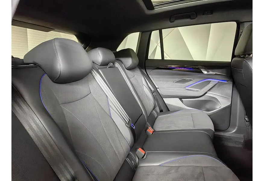 Volkswagen Tiguan 380 TSI 2.0 DSG 4WD (220 л.с.) R-Line Highline Черный в АВИЛОН. Слайд №15