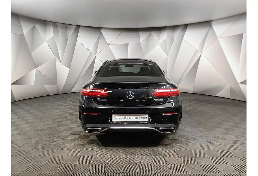 Mercedes-Benz E-Класс E 200 4MATIC G-TRONIC (184 л.с.) Sport Черный в АВИЛОН. Слайд №8