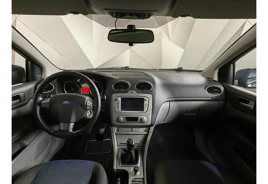 Ford Focus 1.8 MT (125 л.с.) Ghia Серый в АВИЛОН. Слайд №12