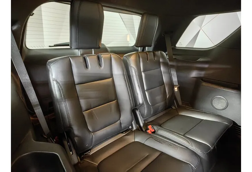 Ford Explorer 3.5 SelectShift 4WD (249 л.с.) Limited Plus Белый в АВИЛОН. Слайд №21 Ford Explorer 3.5 SelectShift 4WD (249 л.с.) Limited Plus Белый в АВИЛОН. Слайд №21