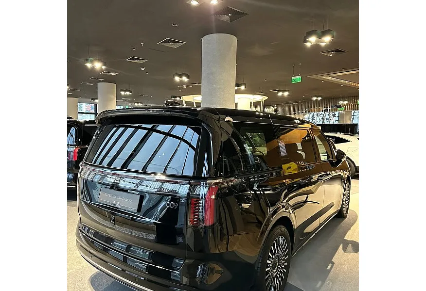 Zeekr 009 AT 4WD (544 л.с.) ME Edition Черный в АВИЛОН. Слайд №9