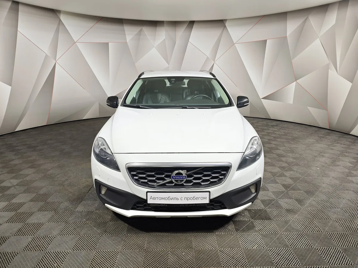 Volvo V40 2.0 T5 Geartronic AWD (213 л.с.) Белый в АВИЛОН. Слайд №7
