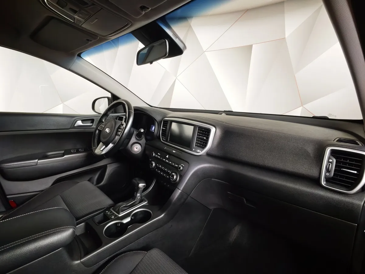 Kia Sportage 2.0 AT 4WD (150 л.с.) Comfort Серый в АВИЛОН. Слайд №13