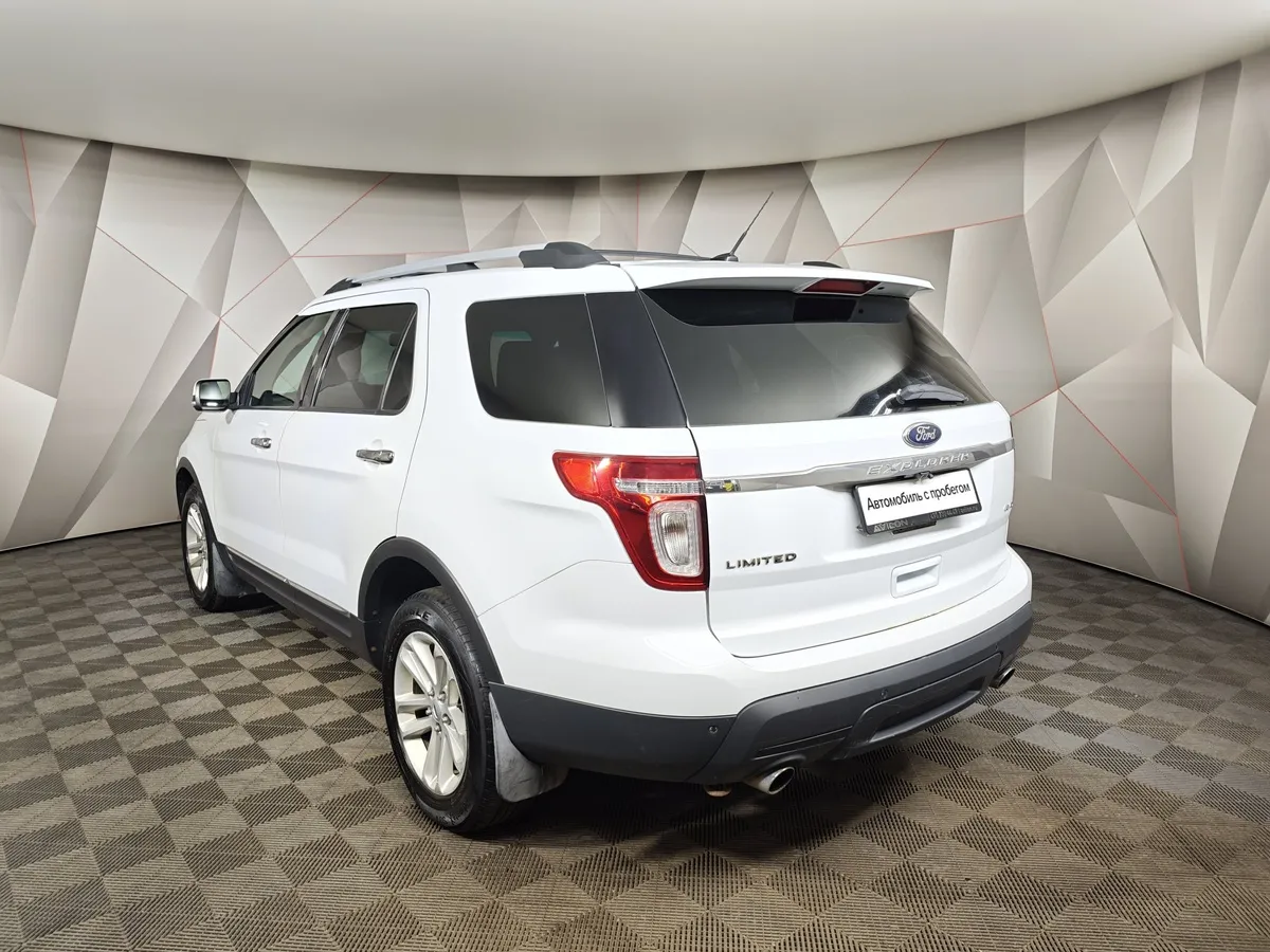 Ford Explorer 3.5 SelectShift 4WD (294 л.с.) Белый в АВИЛОН. Слайд №4