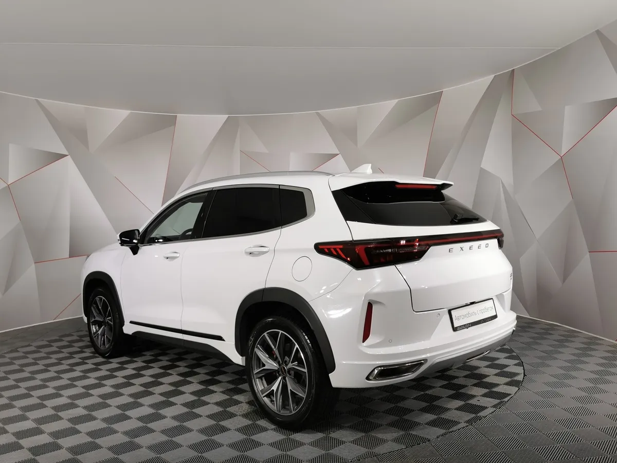 EXEED LX 1.6T DCT 4WD (150 л.с) Premium Plus Белый в АВИЛОН. Слайд №4