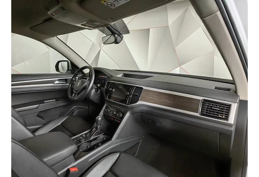 АВИЛОН - Volkswagen Teramont 2.0T AT 4Motion (220 л.с.) Status Белый - slide 12