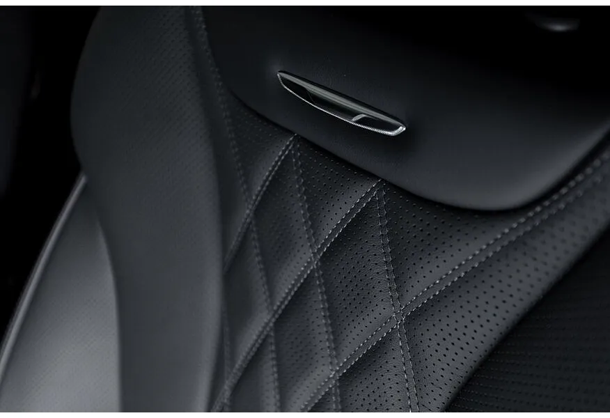 Hongqi HS7 2.0T 8AT 4WD (245 л.с.) Deluxe Коричневый в АВИЛОН. Слайд №16