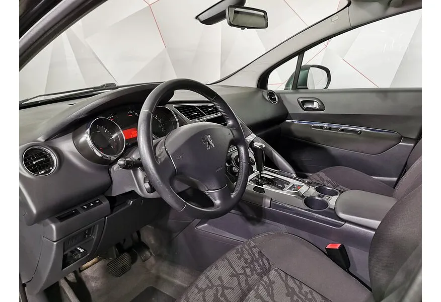 Peugeot 3008 1.6 THP AT (156 л.с.) Черный в АВИЛОН. Слайд №19