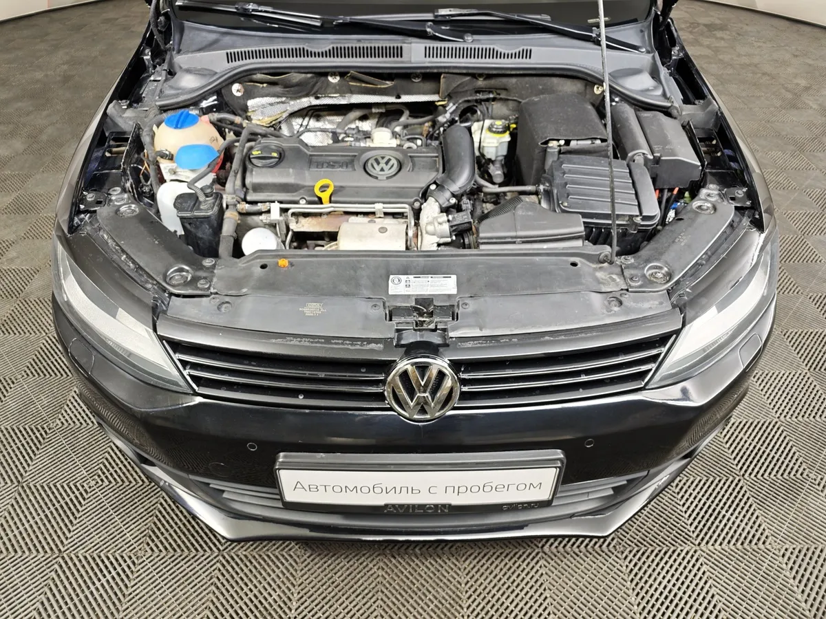 Volkswagen Jetta 1.4 TSI DSG (122 л.с.) Comfortline Черный в АВИЛОН. Слайд №10