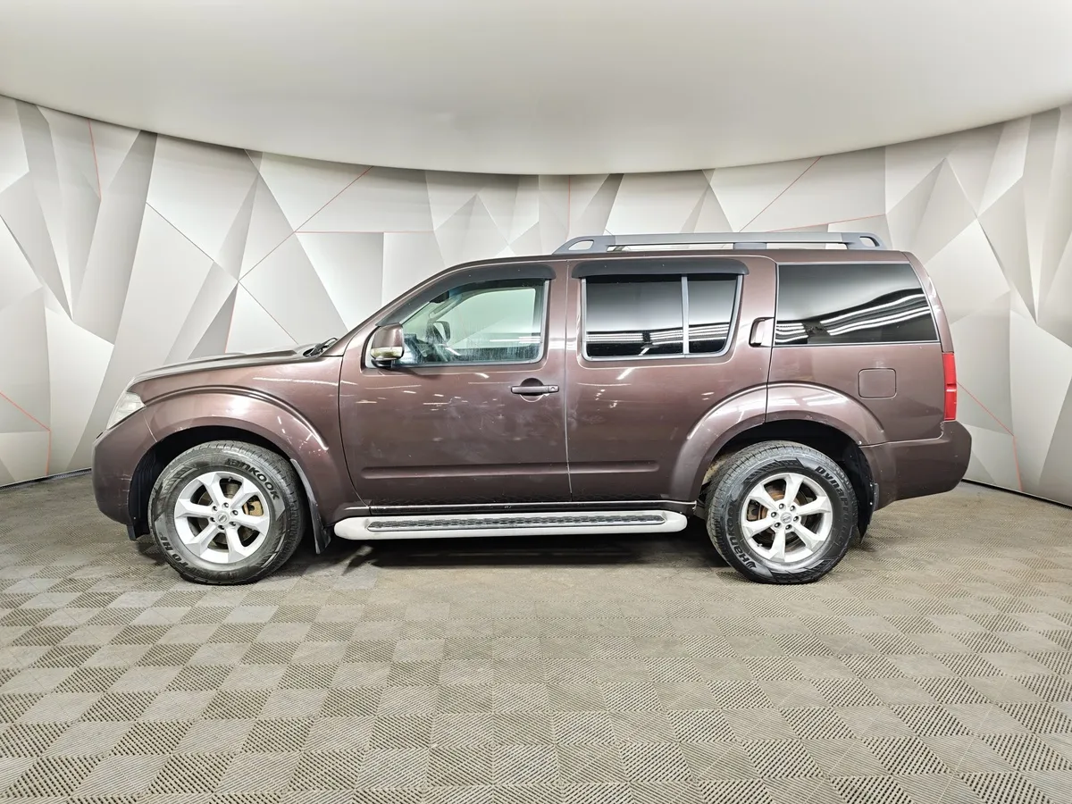 Nissan Pathfinder 2.5 dCi Turbo AT AWD (190 л.с.) Фиолетовый в АВИЛОН. Слайд №5