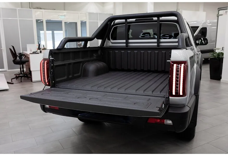 Sollers ST9 2.0G 8AT AWD (224 л.с.) Ultimate Серебристый в АВИЛОН. Слайд №7