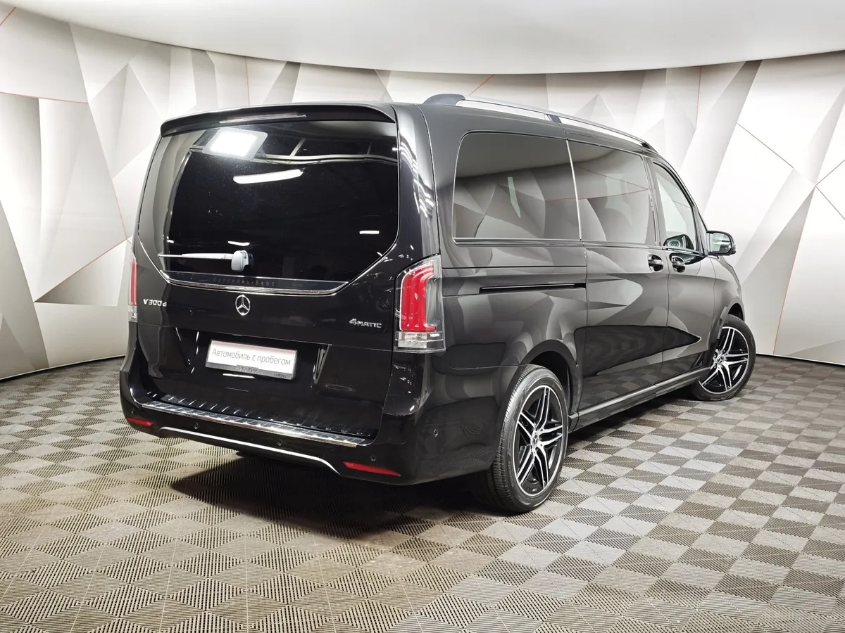 Mercedes-Benz V-Класс V 300 L2 4Matic 9G-Tronic (239 л.с.) Черный в АВИЛОН. Слайд №2