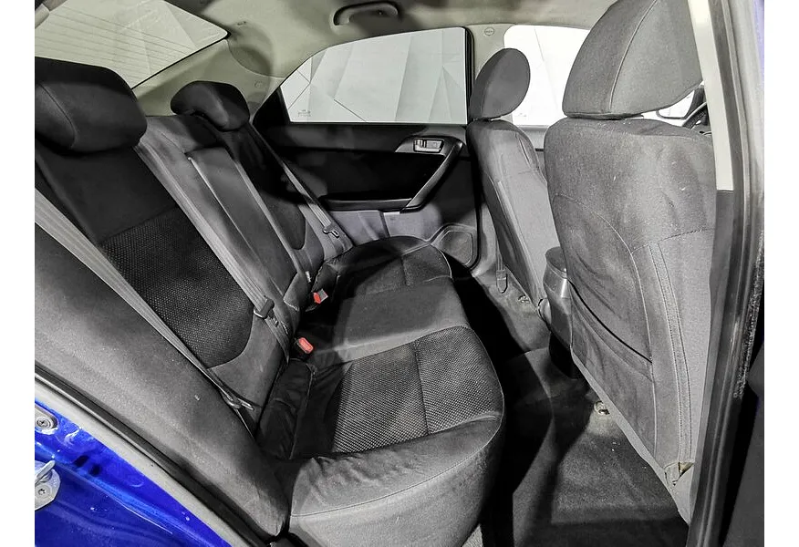 Kia Cerato 1.6 MT (126 л.с.) Comfort Голубой в АВИЛОН. Слайд №17