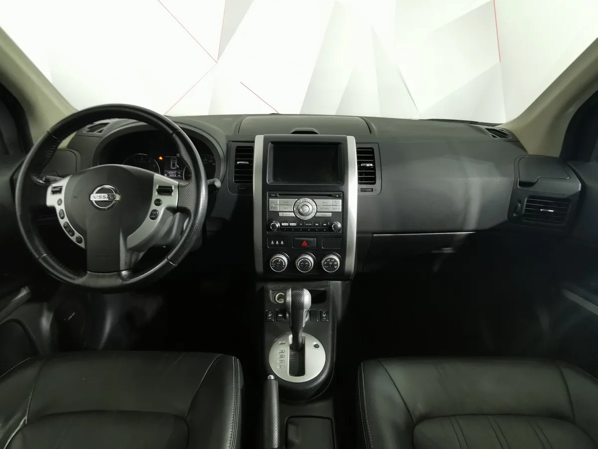 Nissan X-Trail 2.0 CVT AWD (141 л.с.) Черный в АВИЛОН. Слайд №12