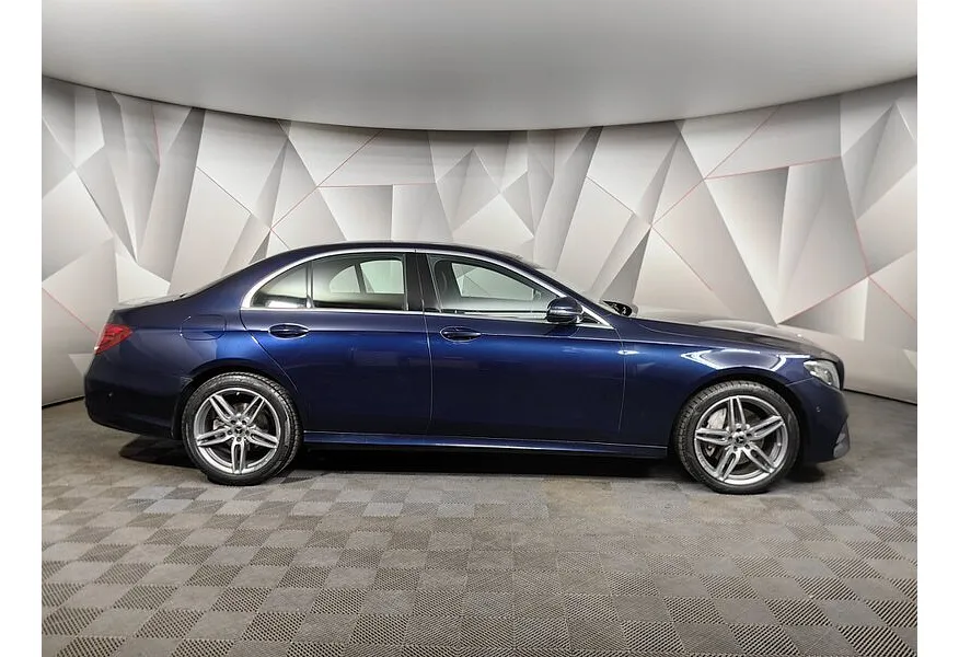 Mercedes-Benz E-Класс E 200 9G-TRONIC (197 л.с.) Sport (Локальная сборка) Синий в АВИЛОН. Слайд №6