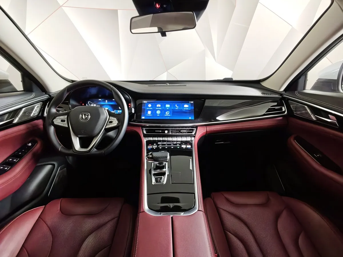 Changan CS85 2.0 AT 2WD (233 л.с.) Серый в АВИЛОН. Слайд №13