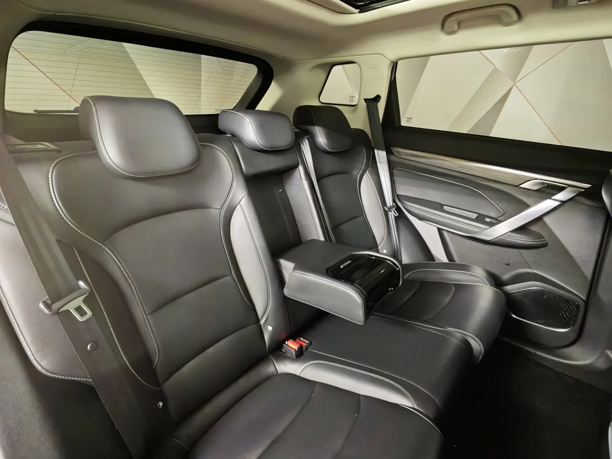 Geely Atlas Pro 1.5T 7DCT AWD (177 л.с.) Flagship+ Серый в АВИЛОН. Слайд №17