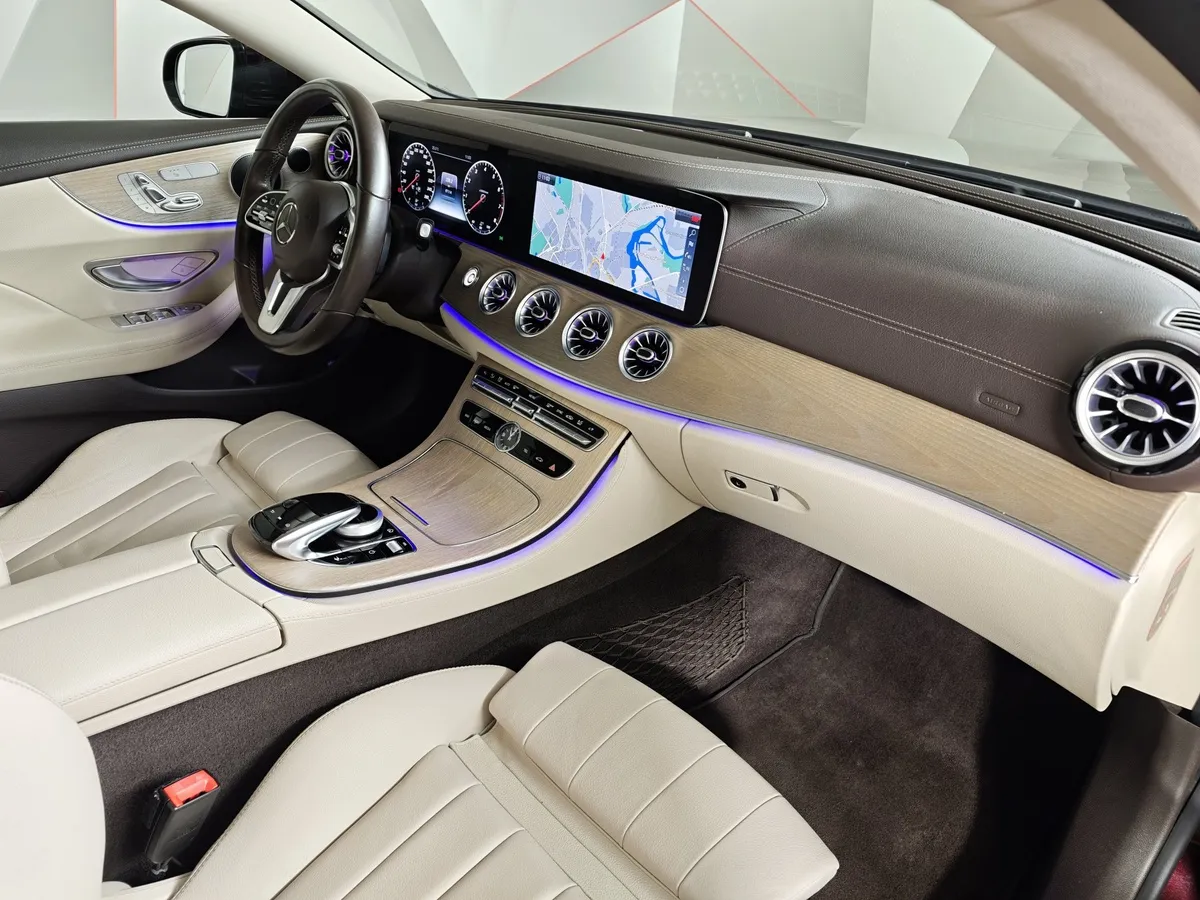 Mercedes-Benz E-Класс E 200 4MATIC G-TRONIC (184 л.с.) Sport Красный в АВИЛОН. Слайд №13