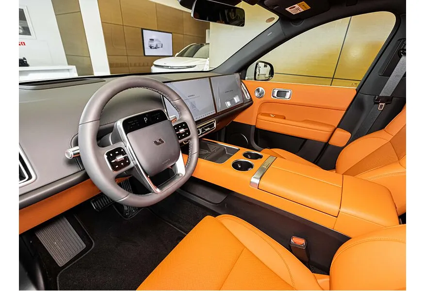 Li Auto L6 1.5 AT 4WD (150 л.с.) Pro Голубой в АВИЛОН. Слайд №10