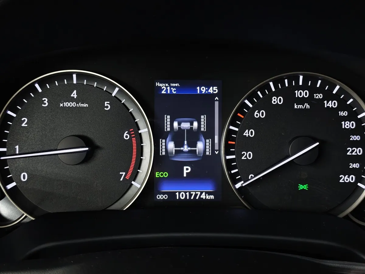 Lexus RX 200t AT AWD (238 л.с.) Executive Серый в АВИЛОН. Слайд №18