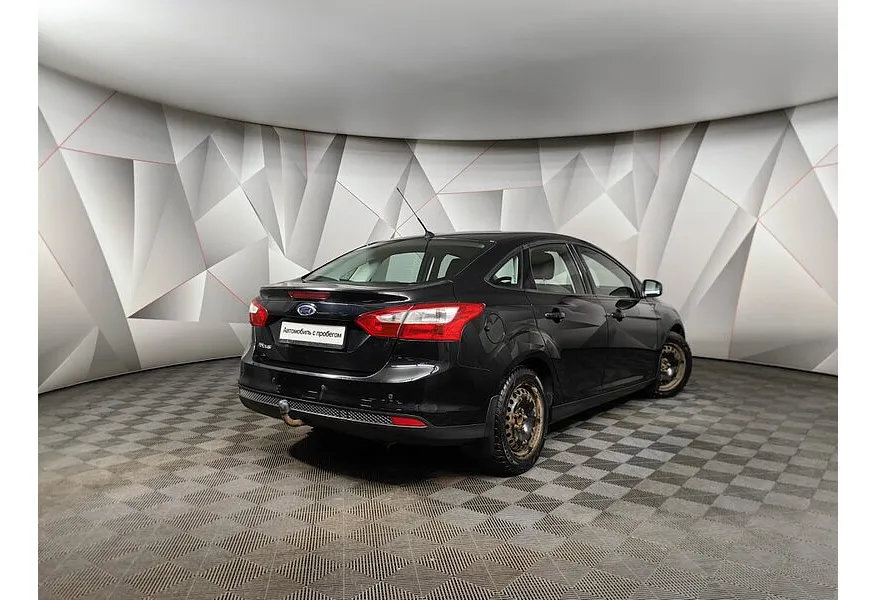 Ford Focus 1.6 PowerShift (125 л.с.) Trend Черный в АВИЛОН. Слайд №2