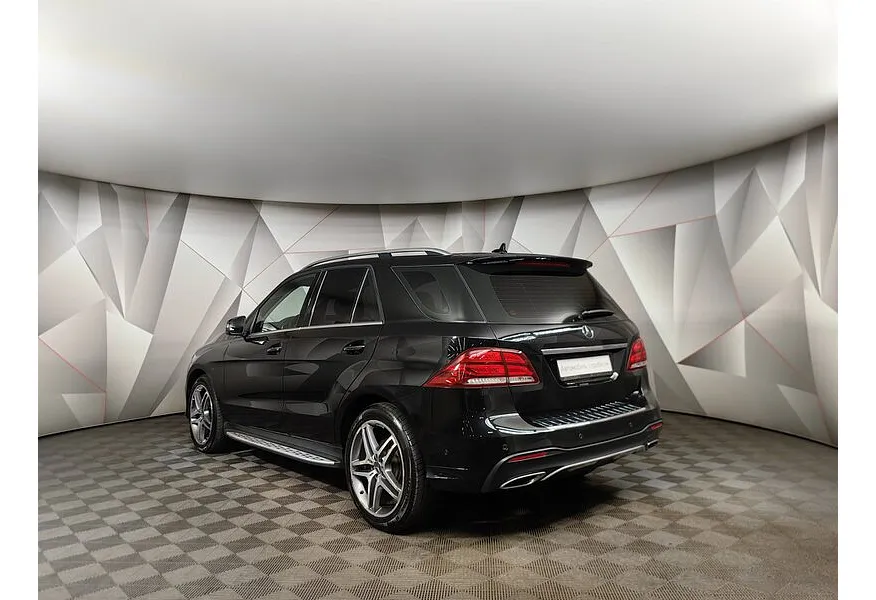 Mercedes-Benz GLE 350 d 4MATIC 9G-TRONIC (249 л.с.) Особая серия Черный в АВИЛОН. Слайд №4