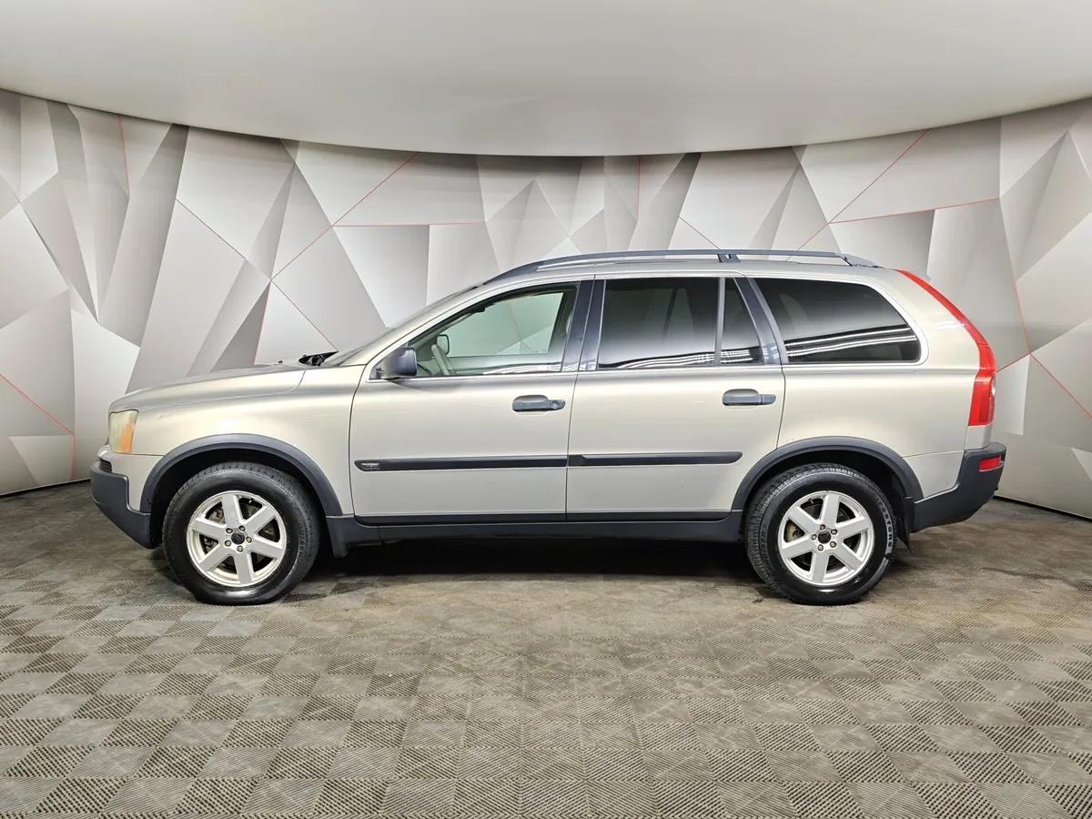 Volvo XC90 2.5 T5 Geartronic AWD (5 мест) (210 л.с.) Бежевый в АВИЛОН. Слайд №5