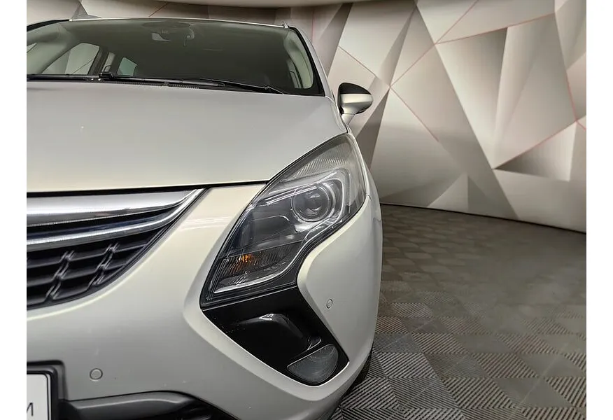 АВИЛОН - Opel Zafira 1.4 Turbo AT (140 л.с.) Бежевый - slide 19
