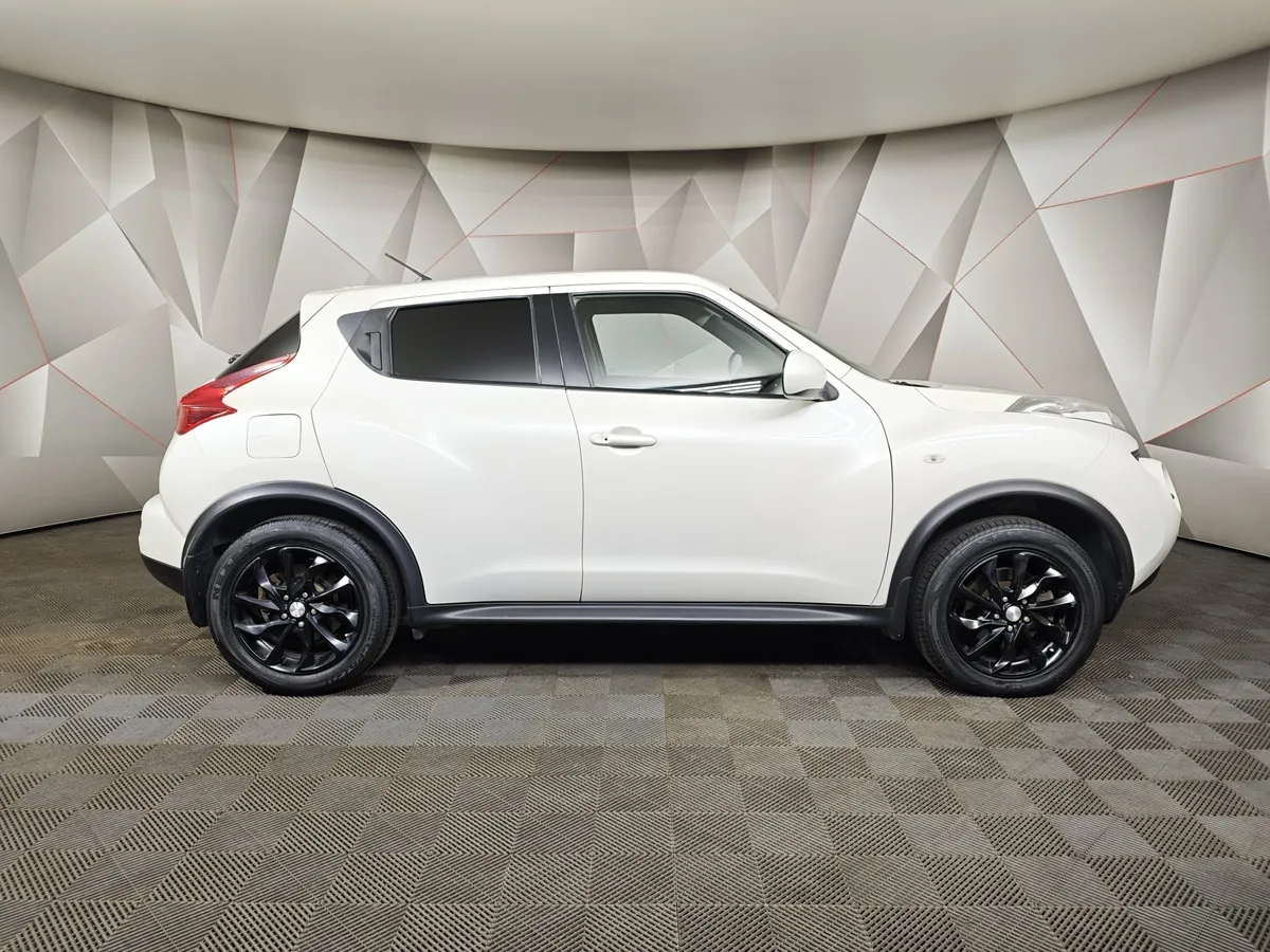 Nissan Juke 1.6 turbo CVT AWD (190 л.с.) Белый в АВИЛОН. Слайд №6