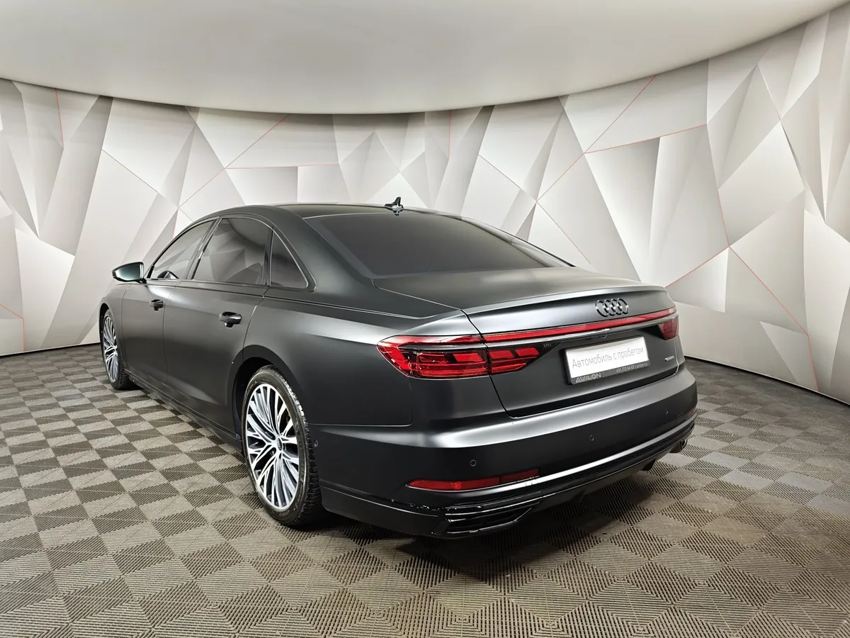 Audi A8 4.0 TFSI L tiptronic quattro (460 л.с.) Черный в АВИЛОН. Слайд №4
