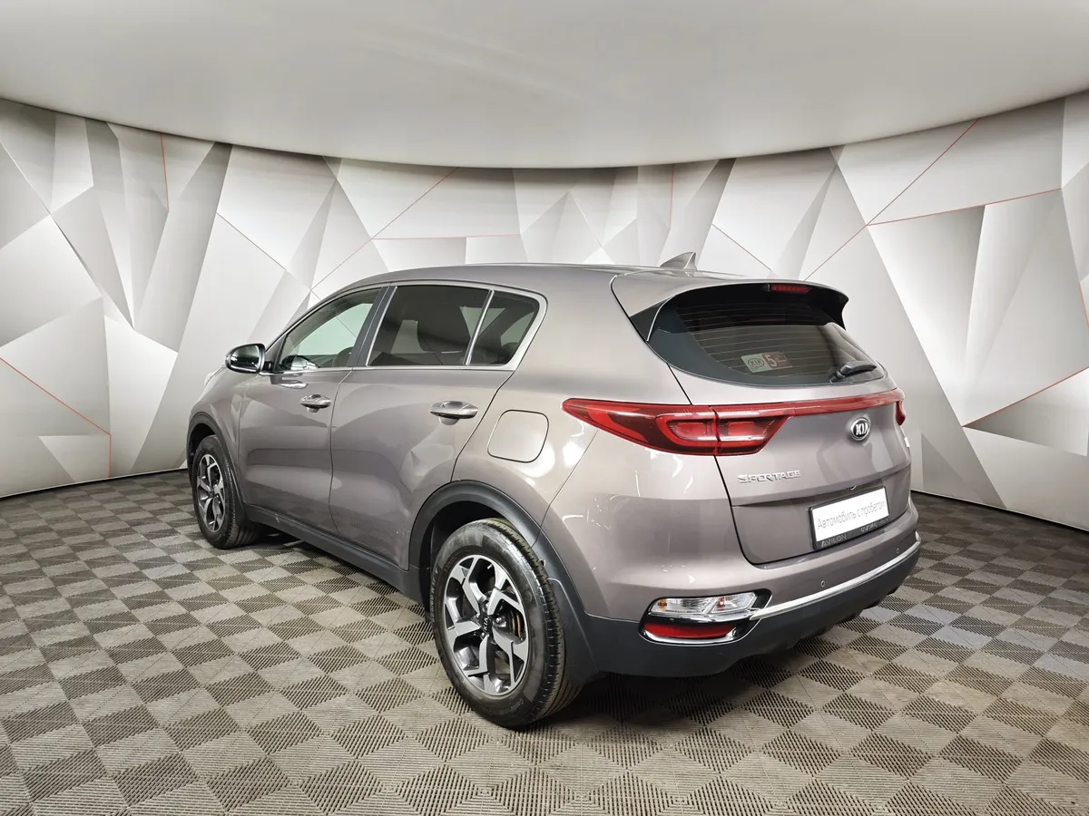 Kia Sportage 2.0 AT 4WD (150 л.с.) Comfort Серый в АВИЛОН. Слайд №4