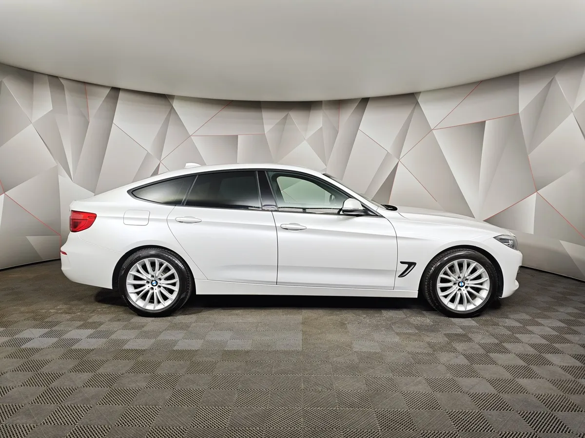 BMW 3 серия 320i xDrive AT (184 л.с.) Белый в АВИЛОН. Слайд №6