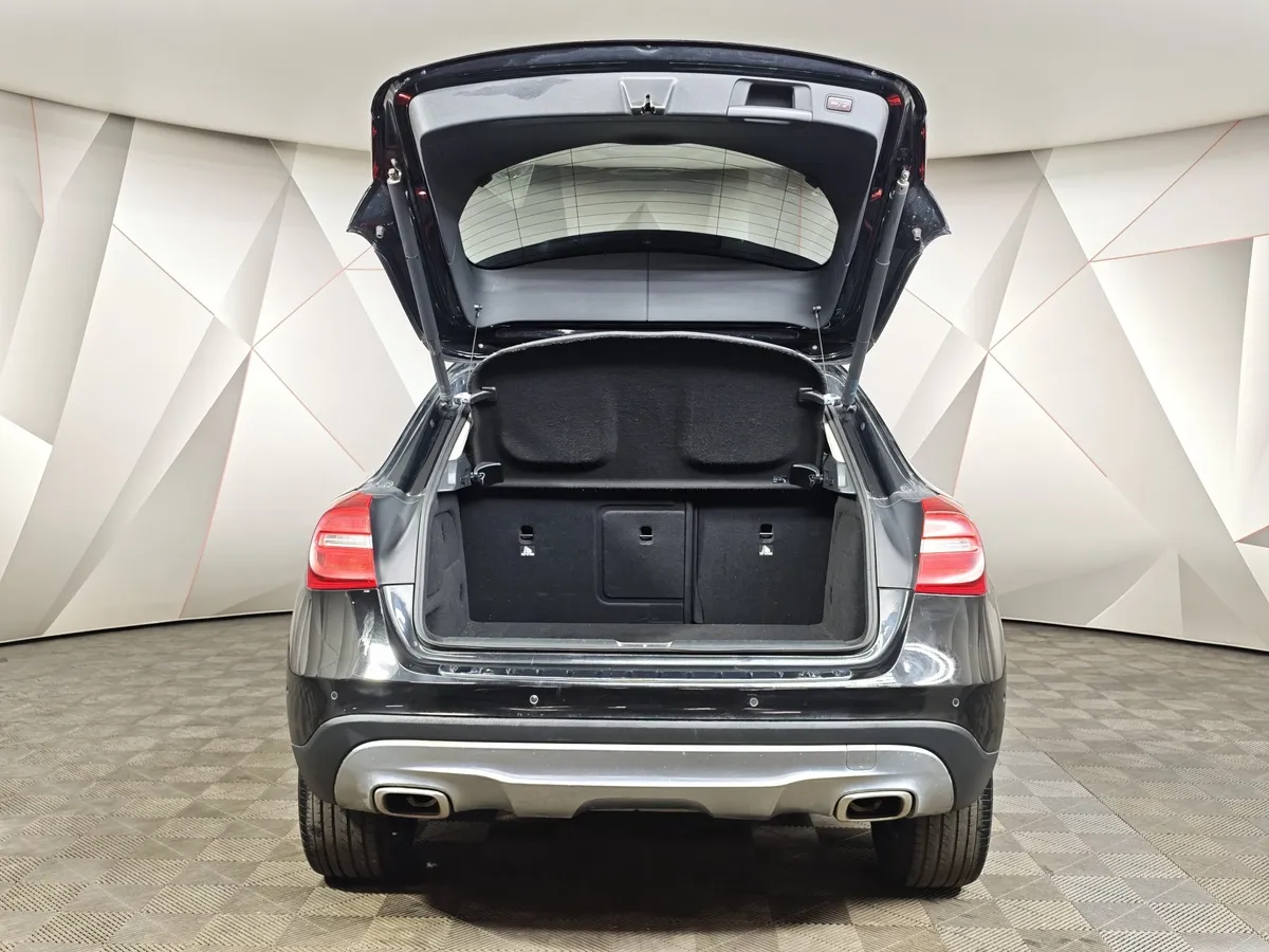 Mercedes-Benz GLA 250 7G-DCT 4MATIC (211 л.с.) Особая серия Черный в АВИЛОН. Слайд №11