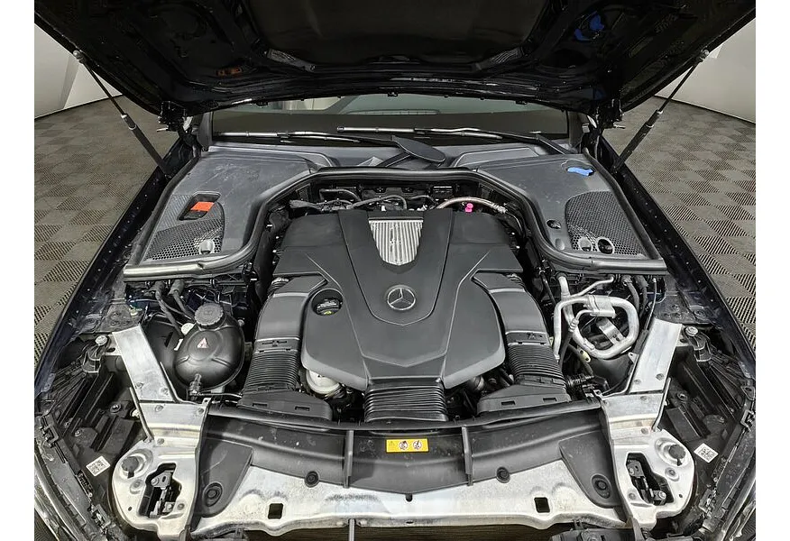 Mercedes-Benz E-Класс E 400 d 4MATIC 9G-TRONIC (333 л.с.) Luxury Зеленый в АВИЛОН. Слайд №11