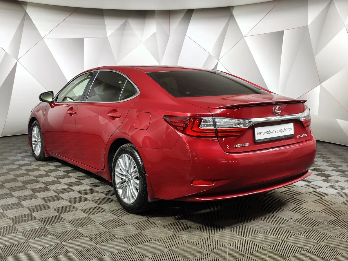 Lexus ES 200 AT (150 л.с.) Красный в АВИЛОН. Слайд №4