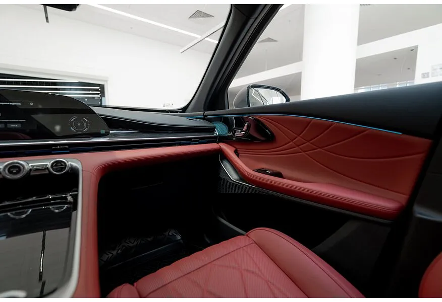 LIVE. Слайд №9