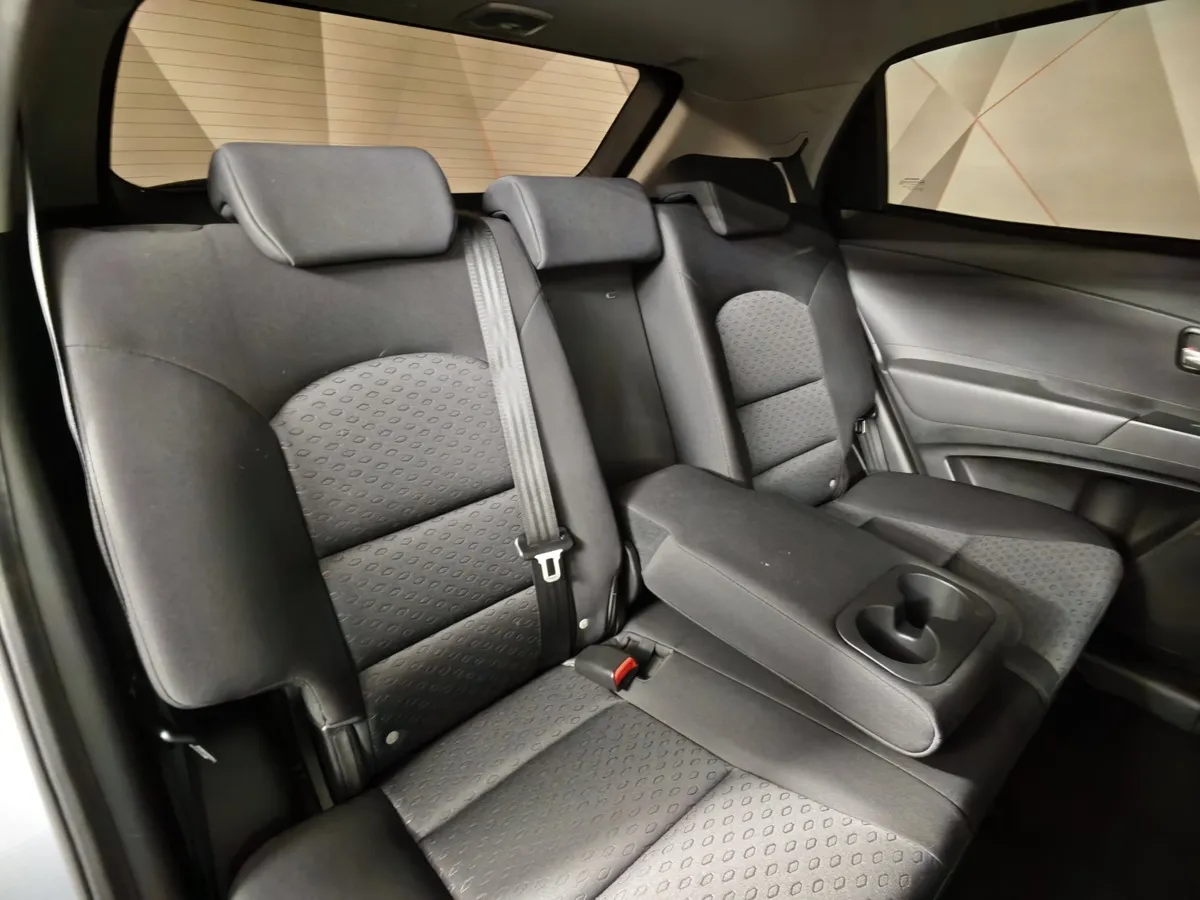 SsangYong Actyon 2.0 AT (149 л.с.) Серый в АВИЛОН. Слайд №16