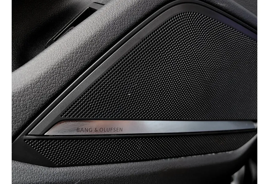 Audi A6 45 TFSI quattro S tronic (245 л.с.) Sport Черный в АВИЛОН. Слайд №24