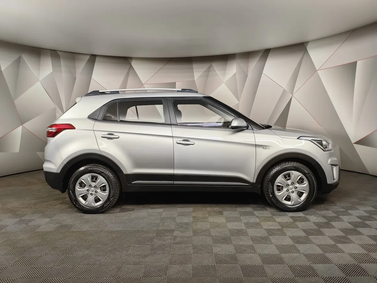 Hyundai Creta 1.6 AT AWD (121 л.с.) Active + Light + Winter Серебристый в АВИЛОН. Слайд №6