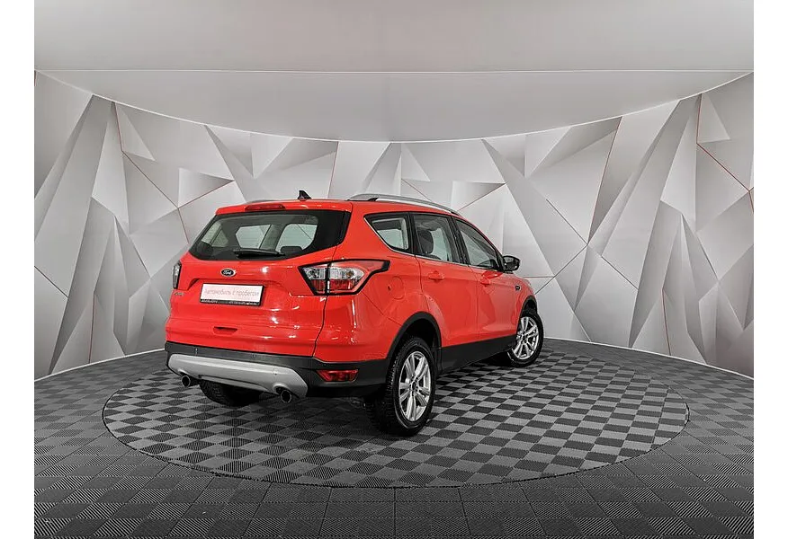 Ford Kuga 2.5 AT (150 л.с.) Красный в АВИЛОН. Слайд №2