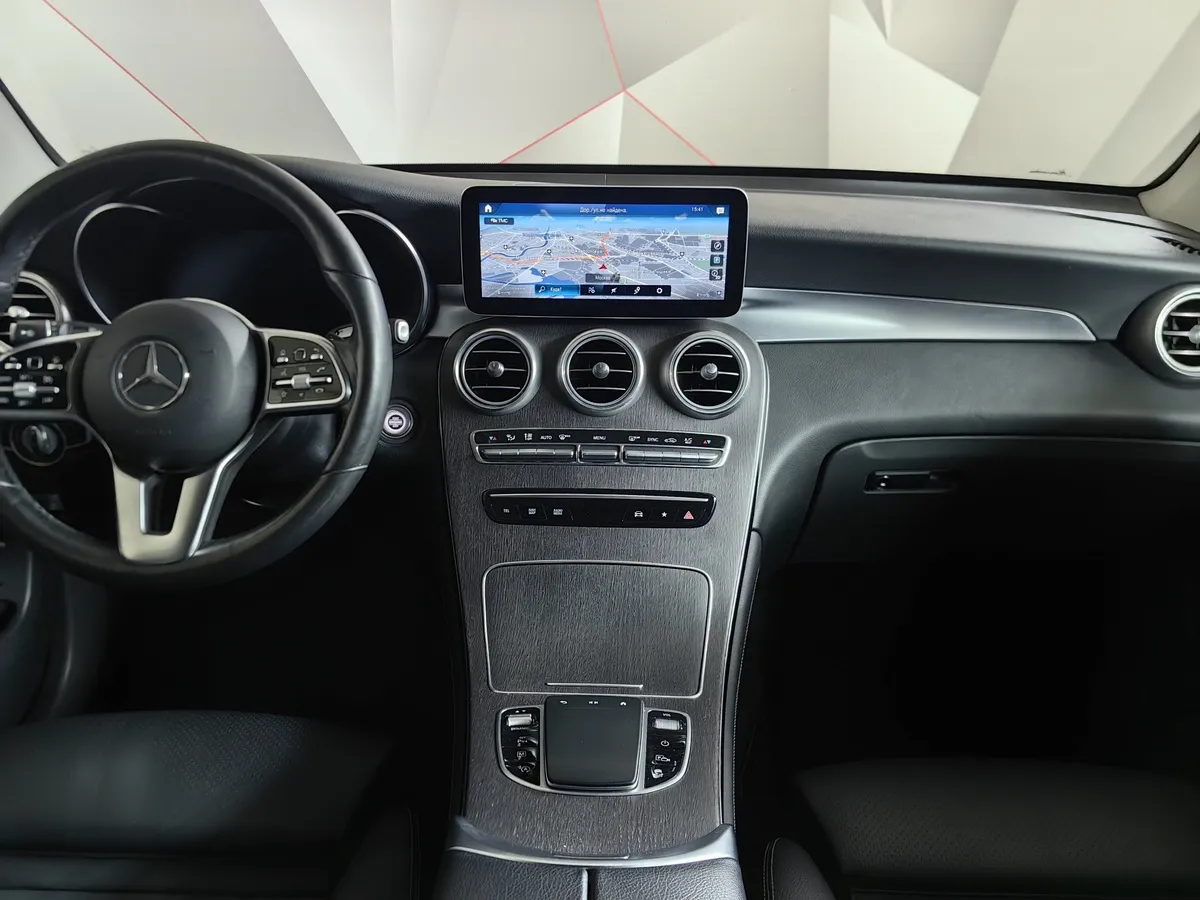 Mercedes-Benz GLC 300 9G-TRONIC 4MATIC (249 л.с.) Sport Plus (Локальная сборка) Серебристый в АВИЛОН. Слайд №14