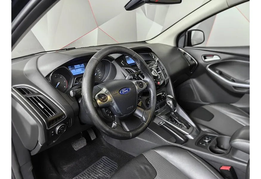 Ford Focus 2.0 PowerShift (150 л.с.) Trend Черный в АВИЛОН. Слайд №18