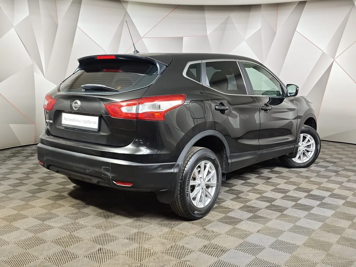 Nissan Qashqai 2.0 MT (144 л.с.) Черный в АВИЛОН. Слайд №2