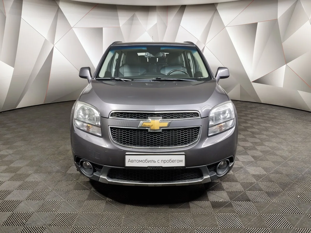 Chevrolet Orlando 1.8 MT (141 л.с.) Серый в АВИЛОН. Слайд №7
