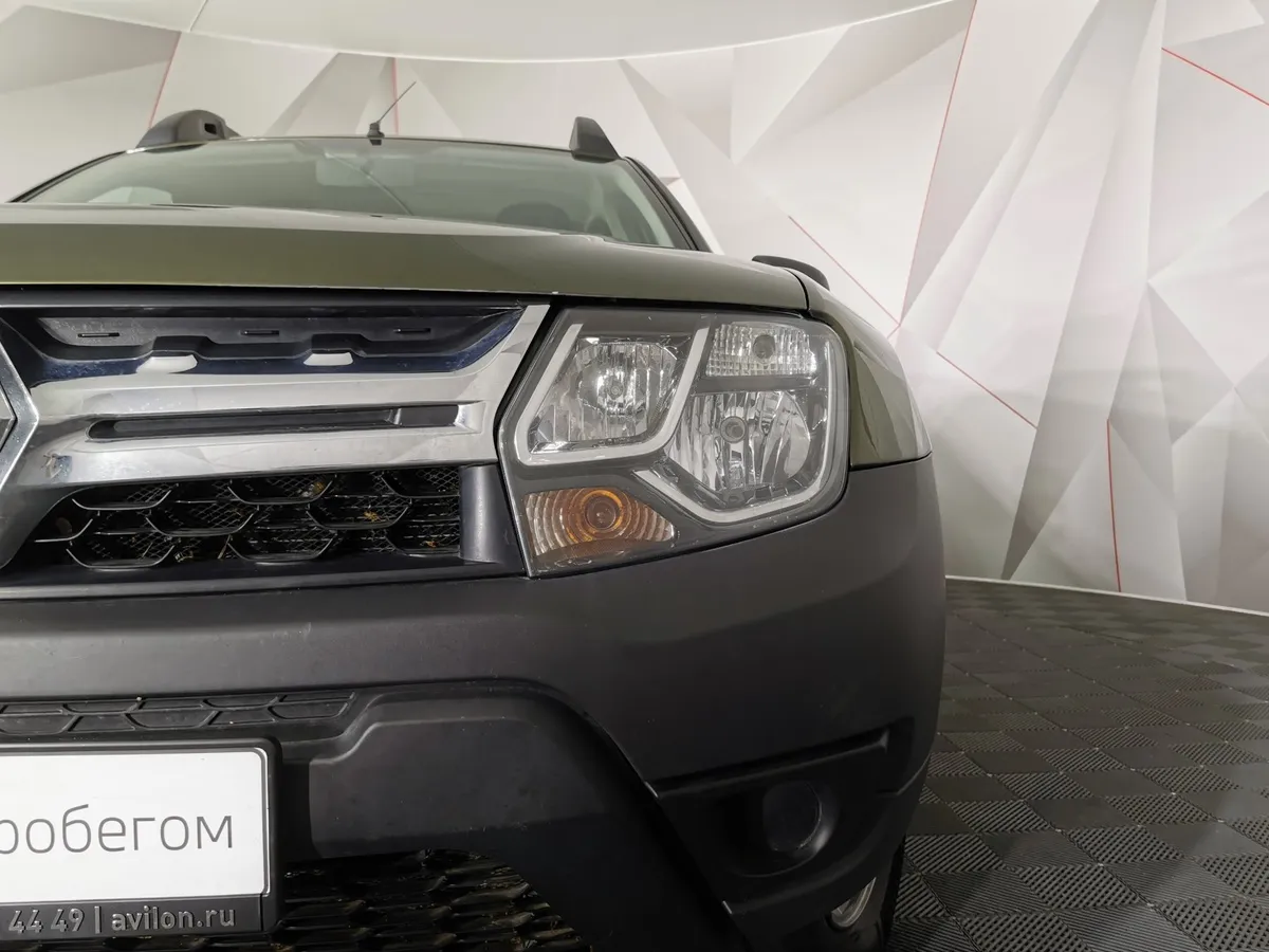 Renault Duster 2.0 AT 4x4 (143 л.с.) Luxe Privilege Зеленый в АВИЛОН. Слайд №10