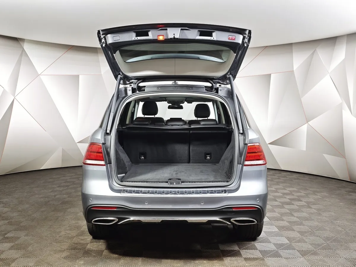 Mercedes-Benz GLE 300 4MATIC 7G-TRONIC Plus (249 л.с.) Grand Edition Серый в АВИЛОН. Слайд №12
