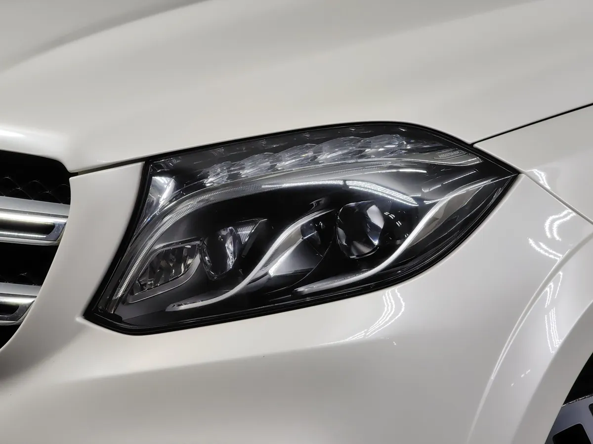 Mercedes-Benz GLS 350 d 4MATIC 9G-TRONIC (249 л.с.) Особая серия Белый в АВИЛОН. Слайд №10