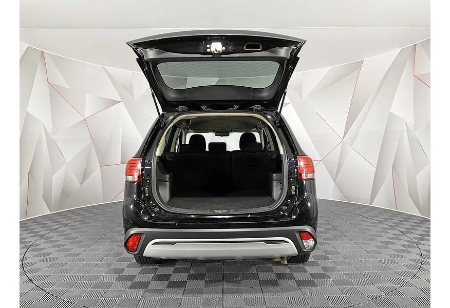 АВИЛОН - Mitsubishi Outlander 2.0 CVT (146 л.с.) Черный - slide 18