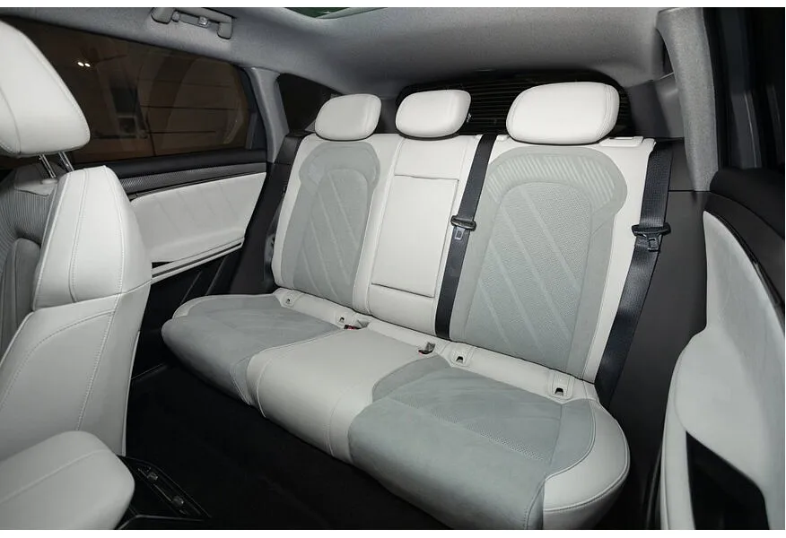 Voyah Free EVR 1.5 AT AWD (510 л.с.) Sport + Зеленый в АВИЛОН. Слайд №9